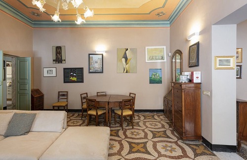 Genoa Historical Centre Apartment | Fancy Apartment in Palazzo Grimaldi by Wonderful Italy