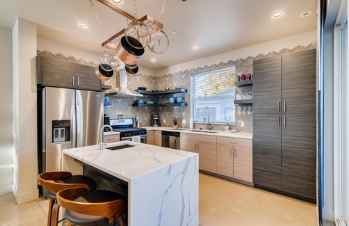 Old Town North House | Fancy Townhome near Old Town, Breweries and River!