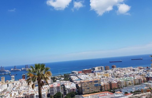 Las Palmas de Gran Canaria House | Fantástica vivienda familiar con jacuzzi y sauna