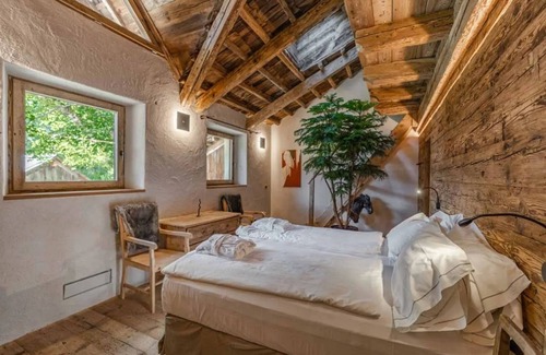 Livinallongo del Col di Lana Bed & Breakfast | Fantastic chalet
