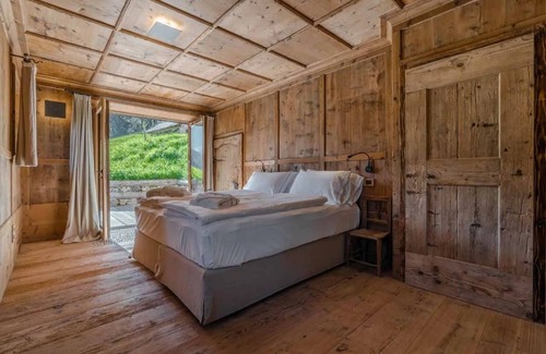 Livinallongo del Col di Lana Bed & Breakfast | Fantastic chalet