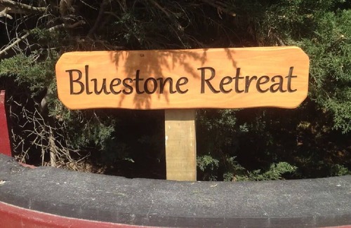 Leeston Cabin | Fantail at Bluestone Retreat