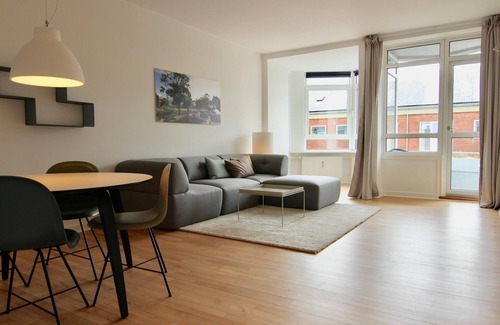 Frederiksberg C Apartment | Fantastic 2-bed in Frederiksberg C - 174