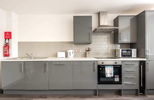Yeadon Apartment | Fantastic 2 Bedroom Apartment in Yeadon