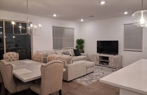 Surprise House | Fantastic 3-bedroom house with AC in Sun City West