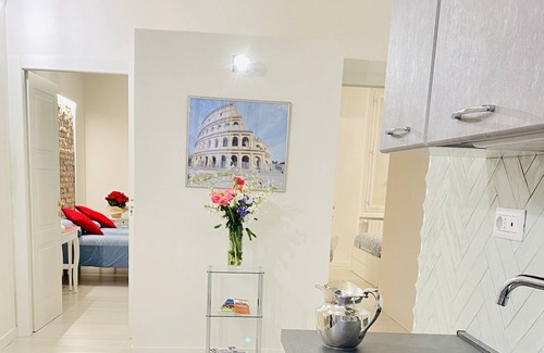 Esquilino House | Fantastic 3 Bedroom Apartment In Center Of Rome. Beautifully Remodeled 2021!