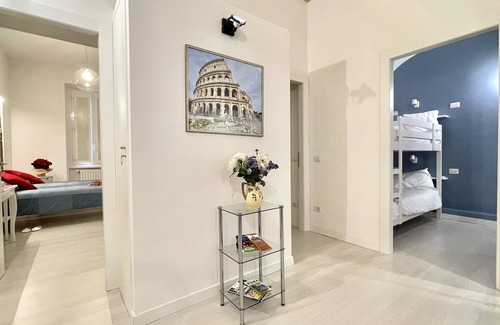 Esquilino House | Fantastic 3 Bedroom Apartment In Center Of Rome. Beautifully Remodeled 2021!