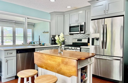 Cabes Point Condo | Fantastic! 3 BR! STEPS to the sand on Sapphire Beach Waterfront ocean view patio
