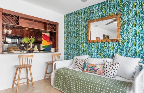 Imperial Point House | Fantastic 3BR2BA Heated Pool+Games 2Miles To Beach