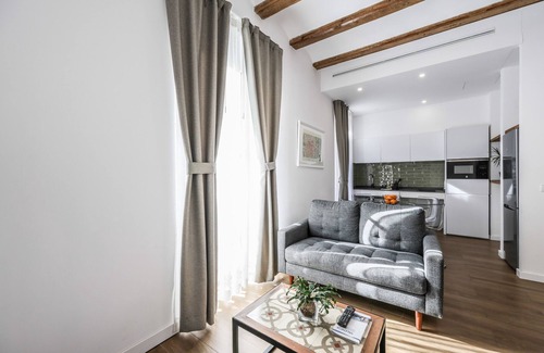 La Roqueta Apartment | Fantastic adapted Studio