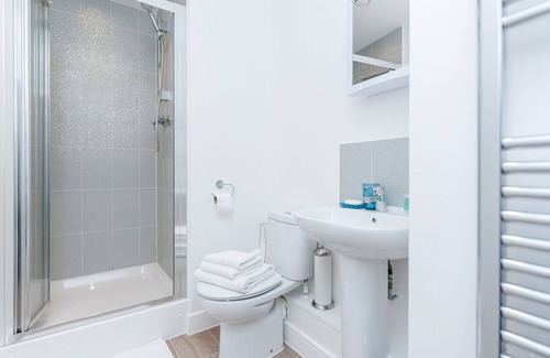 Brooklands Apartment | Fantastic Apartment near Romford Station