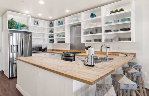 Gulf Shores House | Fantastic Beachfront Gulf Shores Retreat | Pool | Perfect for Reunions & Events!