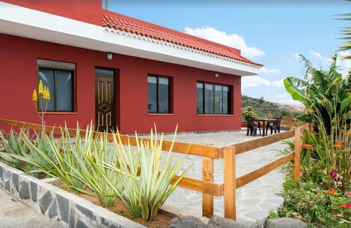 La Orotava House | Fantastic Canarian House surrounded by vineyards - Free WiFi