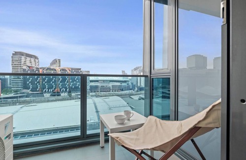 Melbourne Central Business District Apartment | Fantastic City Views 1min – SouthernCross/Skybus
