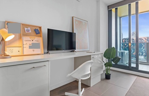 Melbourne Central Business District Apartment | Fantastic City Views 1min – SouthernCross/Skybus