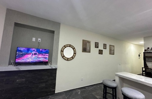 Compostela House | Fantastic Custom Built 2-bedroom house with WiFi in charming Compostela
