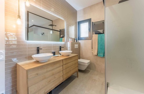 Castelldefels House | Fantastic detached house in quiet area 5 minutes walk from the beach.
