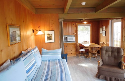 Gearhart House | Fantastic Family Home – Ocean View Deck, Ping Pong, Games, Sand Box, Near Golf/R