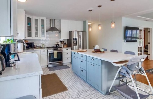 Bay Park House | Fantastic for families and groups! 3BR oasis in San Diego's Mission Bay | Casa Bahia by Boutiq