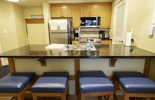 Winter Park Condo | Fantastic front corner 2bd condo Base Winter Park