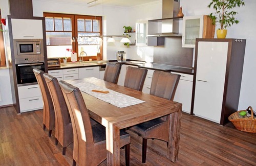 Sellin Condo | Fantastic holiday apartment on Lake Sellin