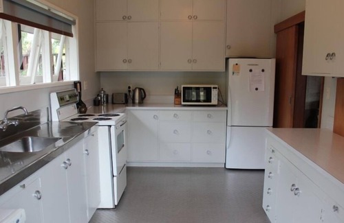 Waipahihi House | Fantastic holiday home with lake and mountain views