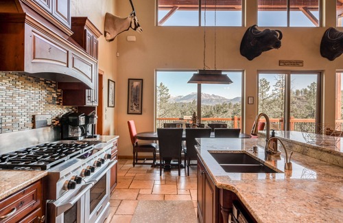 Pagosa Springs House | Fantastic home by outdoor activities with private hot tub, pool table & firepit