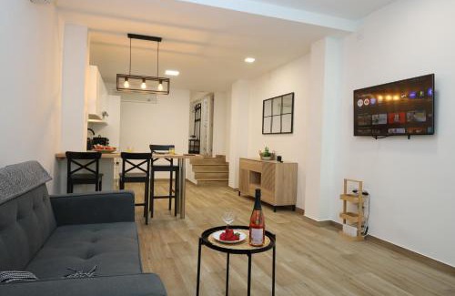 Sant Blai Apartment | Fantastic loft in the center of Alicante By Elconserje