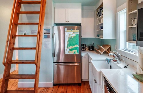 Olivia Beach House | Fantastic Olivia Beach Cabin, Pet Friendly, Fireplace, Full Kitchen, Park, Hot Tub
