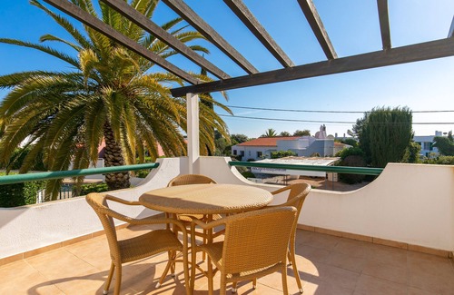 Vale de Centianes Villa | Fantastic pool villa, 3 minutes to the beach, air conditioning, WiFi, safe