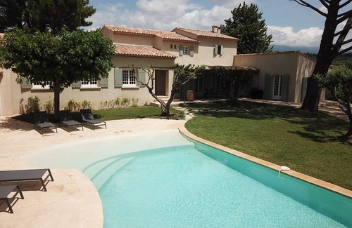 Modene Villa | Fantastic private villa with heated saltwater pool in Provence