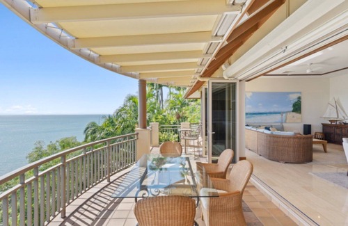 Buchan Point Apartment | FANTASTIC VIEWS MUNBILLA 3 @ PALM COVE