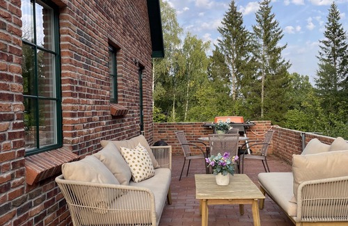 Hastangsudd House | Fantastiskt hus med Pool 15 Minuter Från Vaxholm och 30 Minuter fr City