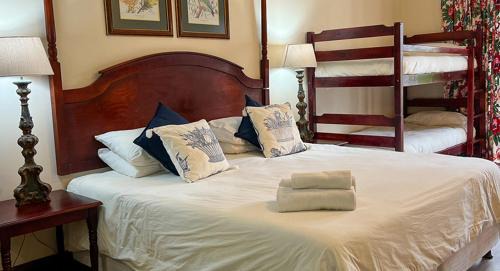 Victoria Bay Hotel | Far Hills Country Hotel