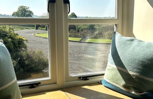 Wincanton Cottage | Farm Cottage in Idyllic Location