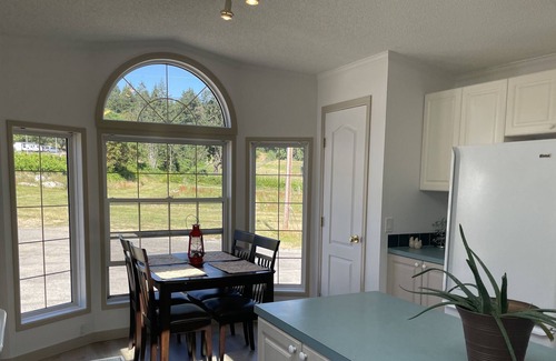 Mill Bay Other | Farm experience surrounded by the best Cowichan has to offer (family friendly)