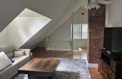 Savanna Other | Farm Fresh Escape! 3BR Rural Retreat with Modern Amenities – Savanna, IL