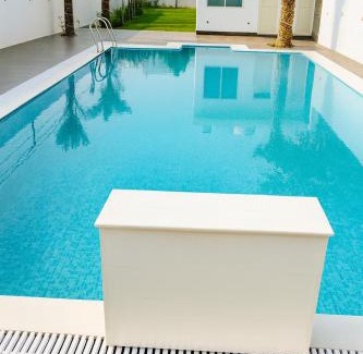 Jaipur District House | Farm house with Pool Garden Rooftop Near Kanota Dam