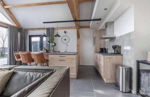 Baarle-Nassau Resort | Farm Lodge 708 - Three Bedroom Resort, Sleeps 6