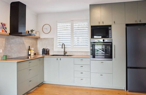 Merton House | Farm Stay Feel, Tiny Home Vibes