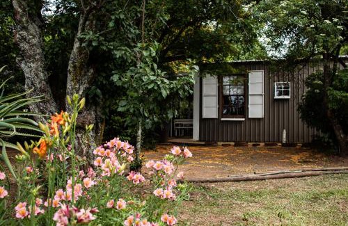 Okhahlamba Apartment | Farm Stays at Acorn Cottages