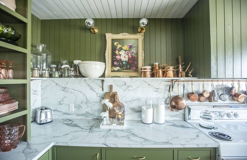 Calgary Other | Farm Two53's Mid-Century Modern Enid house - Wood-fired Hot Tub & Sauna