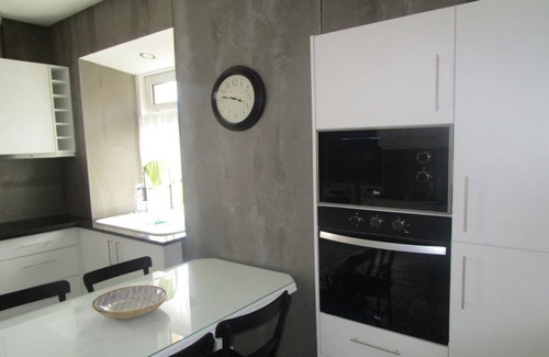 Relva House | Farm with Private Pool in Açores