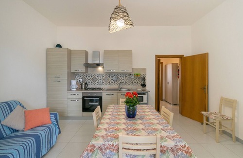 Bibbona Other | Farmhouse 'Agriturismo I Debbi - Il Leccio' with Private Veranda, Wi-Fi and Air Conditioning