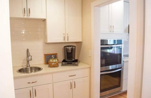 Hendersonville House | Farmhouse at Honey Bear Orchard