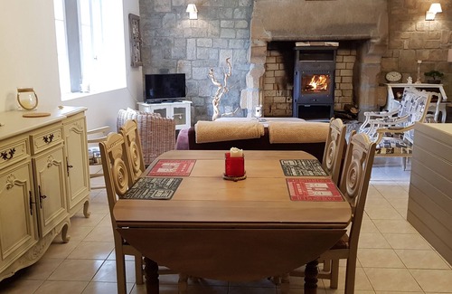 Plougasnou House | farmhouse between land and sea