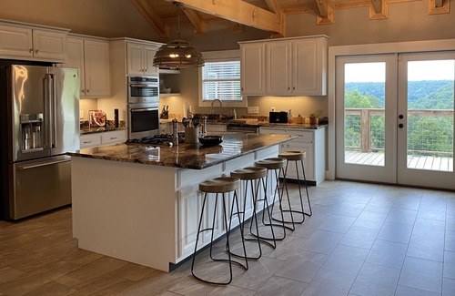 Tracy City Other | Farmhouse/Cabin