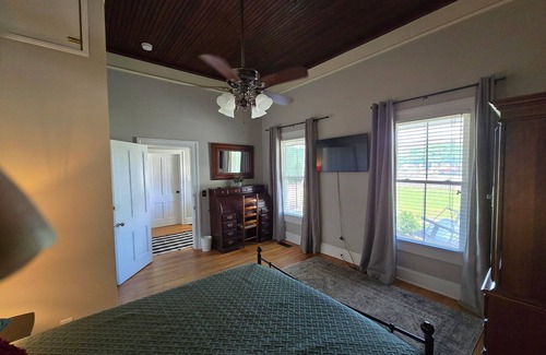 Wrightsboro Other | Farmhouse Getaway w/Chickens 15 min 2 Beach & Downtown