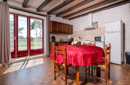 Questembert House | Farmhouse Holiday Home