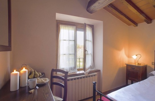 Arezzo Other | Farmhouse in Arezzo, Elba